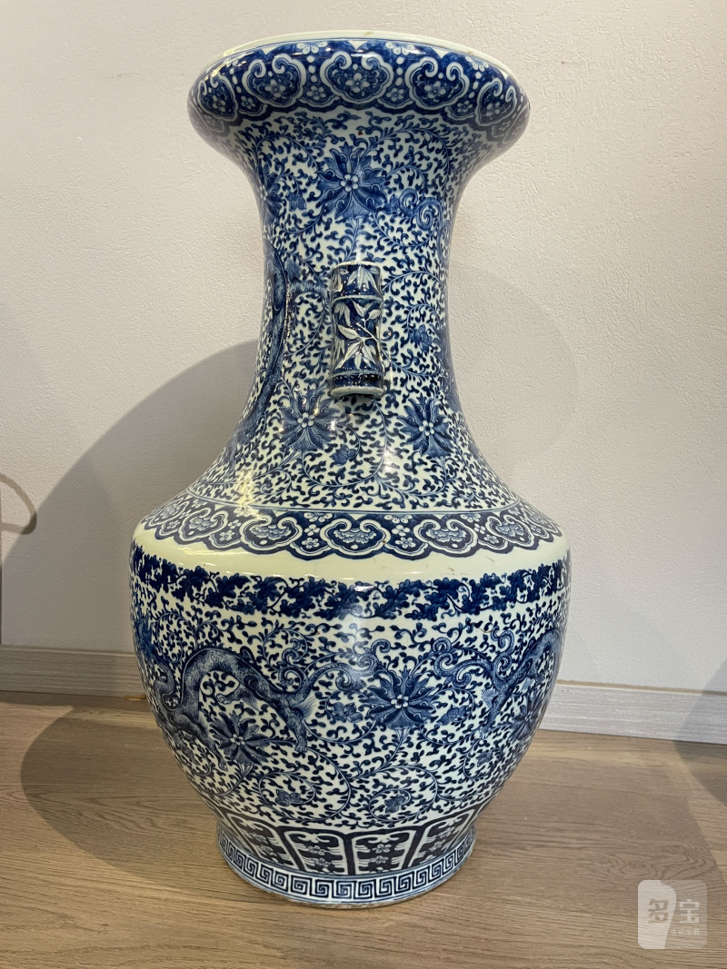 清中期 青花龙穿花纹双耳盘口大瓶 - 图3